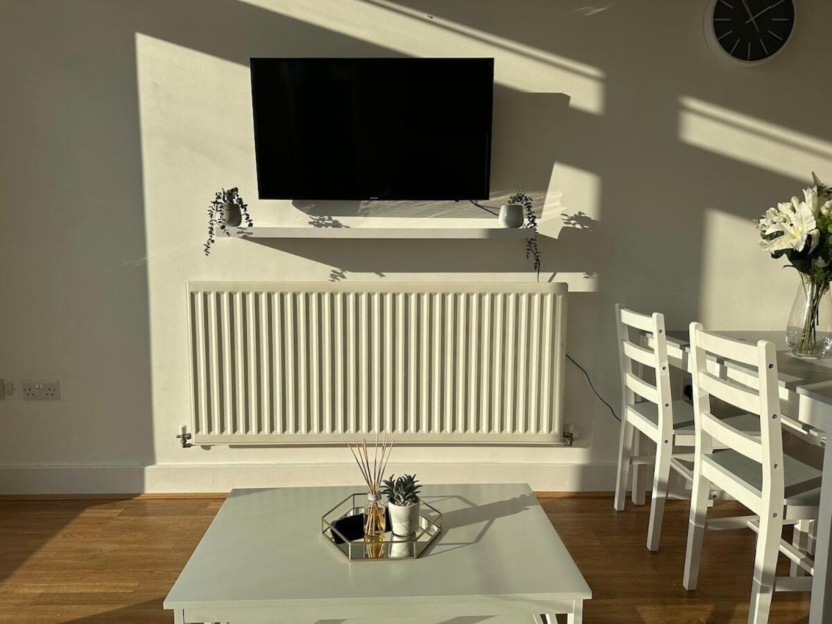 Luxury 1 Bedroom Apartment - City Centre - Balcony - Near O2 Academy Birmingham Ngoại thất bức ảnh