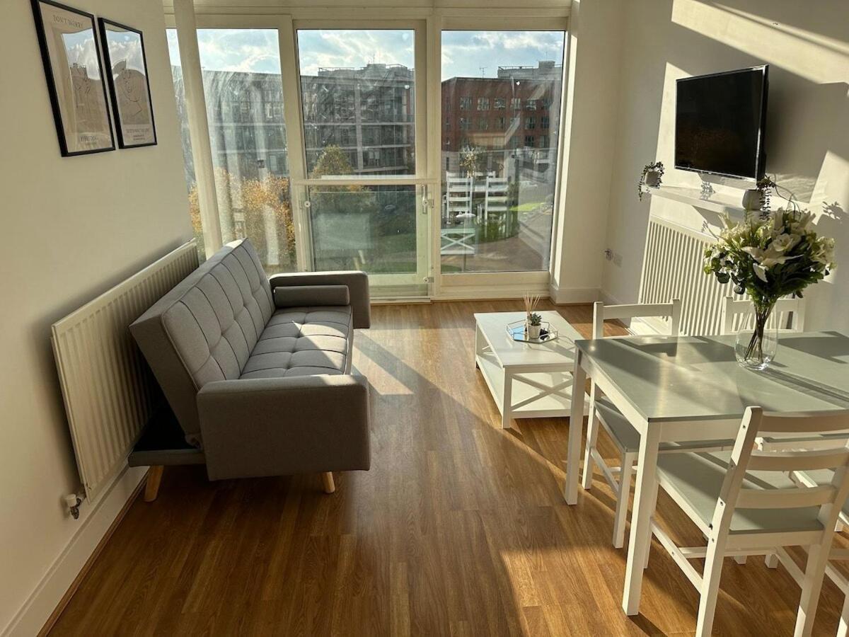 Luxury 1 Bedroom Apartment - City Centre - Balcony - Near O2 Academy Birmingham Ngoại thất bức ảnh